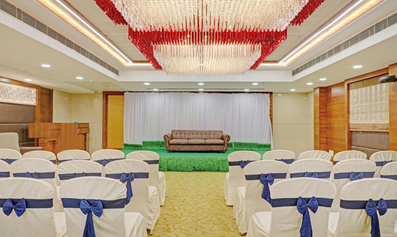 Treebo Tryst Park N Hotel Vijayawada Ngoại thất bức ảnh