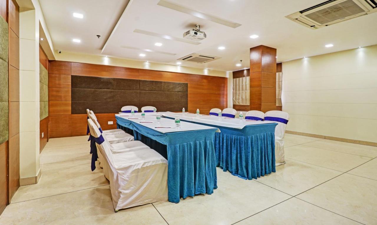 Treebo Tryst Park N Hotel Vijayawada Ngoại thất bức ảnh