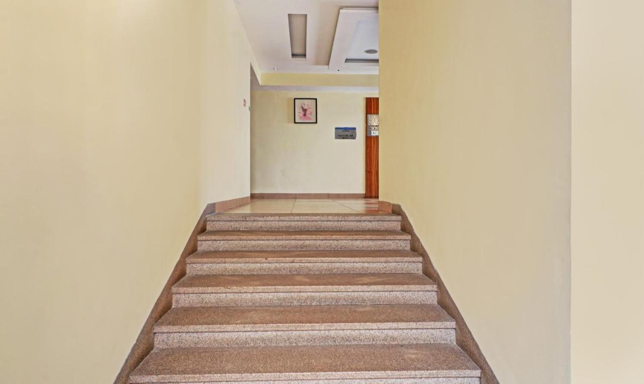 Treebo Tryst Park N Hotel Vijayawada Ngoại thất bức ảnh
